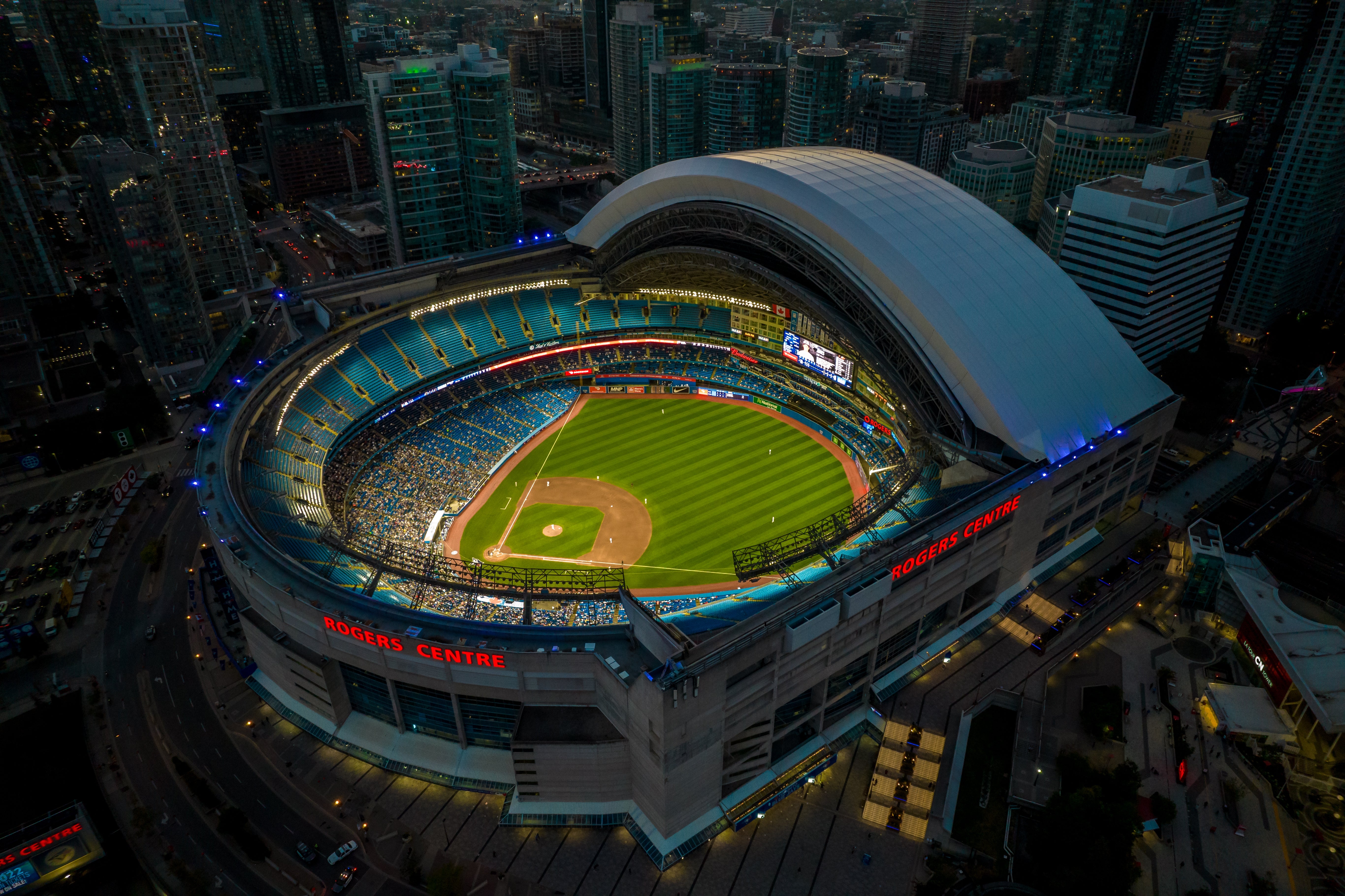 YouTheFan MLB Toronto Blue Jays Wooden 8 in. x 32 in. 3D Stadium Banner- Rogers Centre 0952633 - The Home Depot